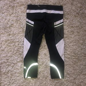 Lululemon~ Fast and Free 23” Leggings 🖤